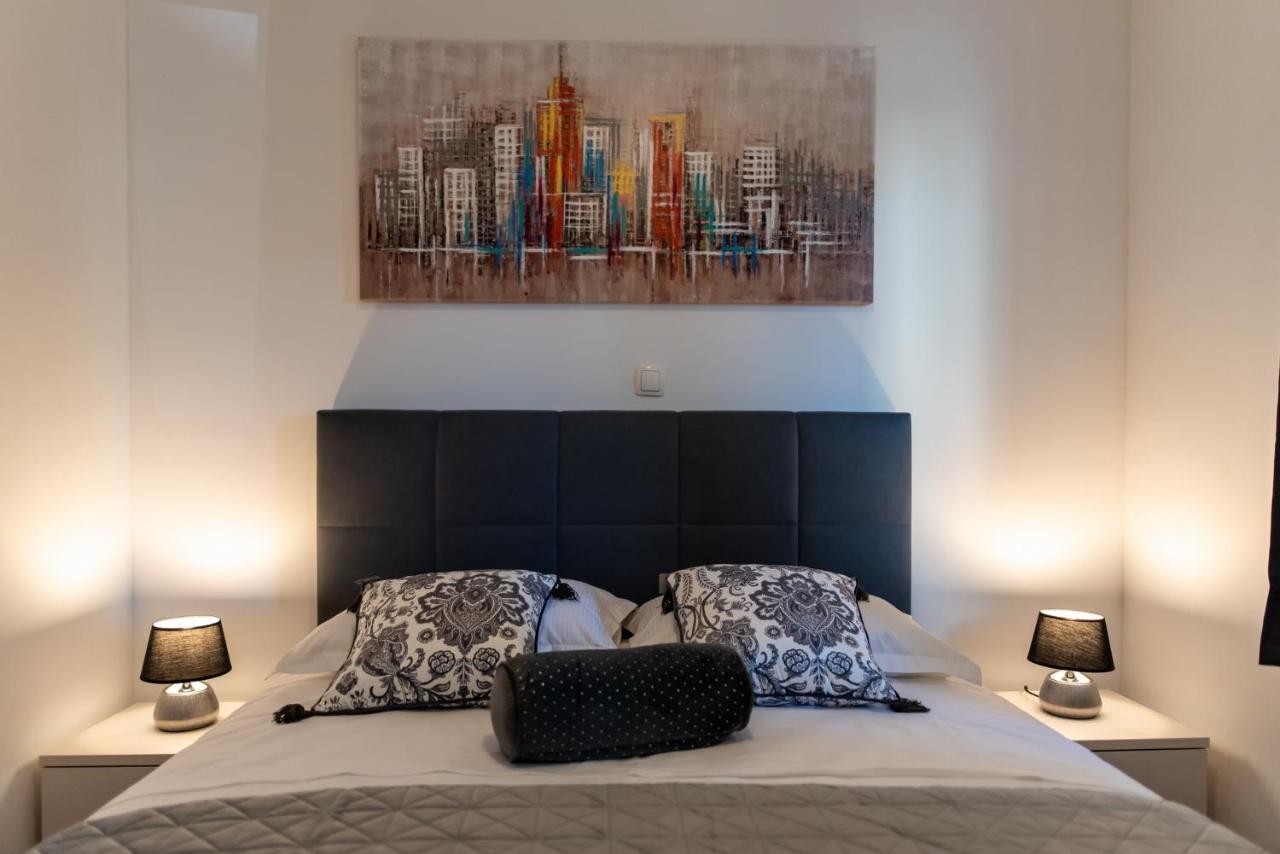 Apartments Sutalo 察夫塔特 外观 照片